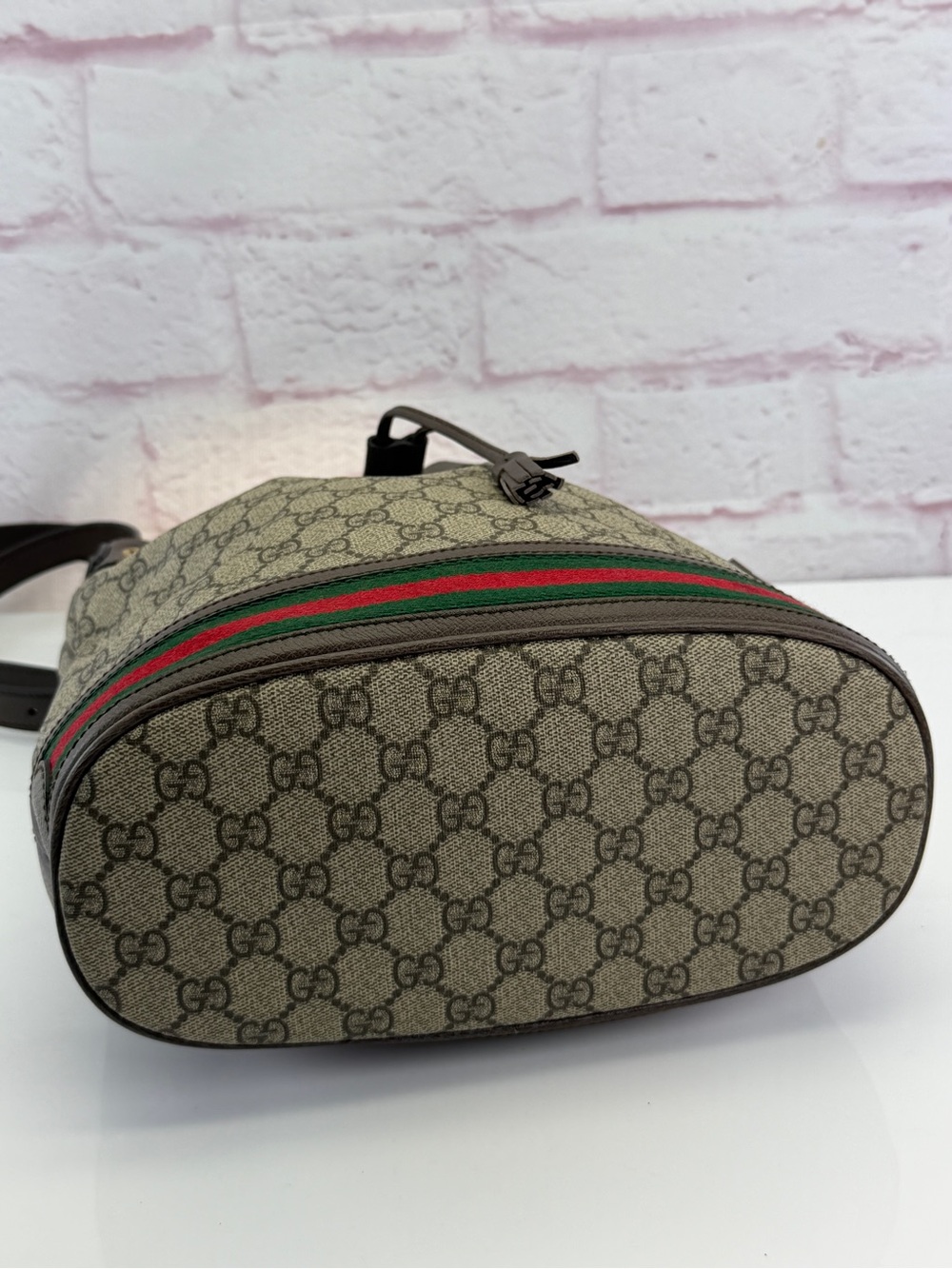 Gucci GG Supreme Medium Ophidia Bucket Bag - Picture 5 of 12